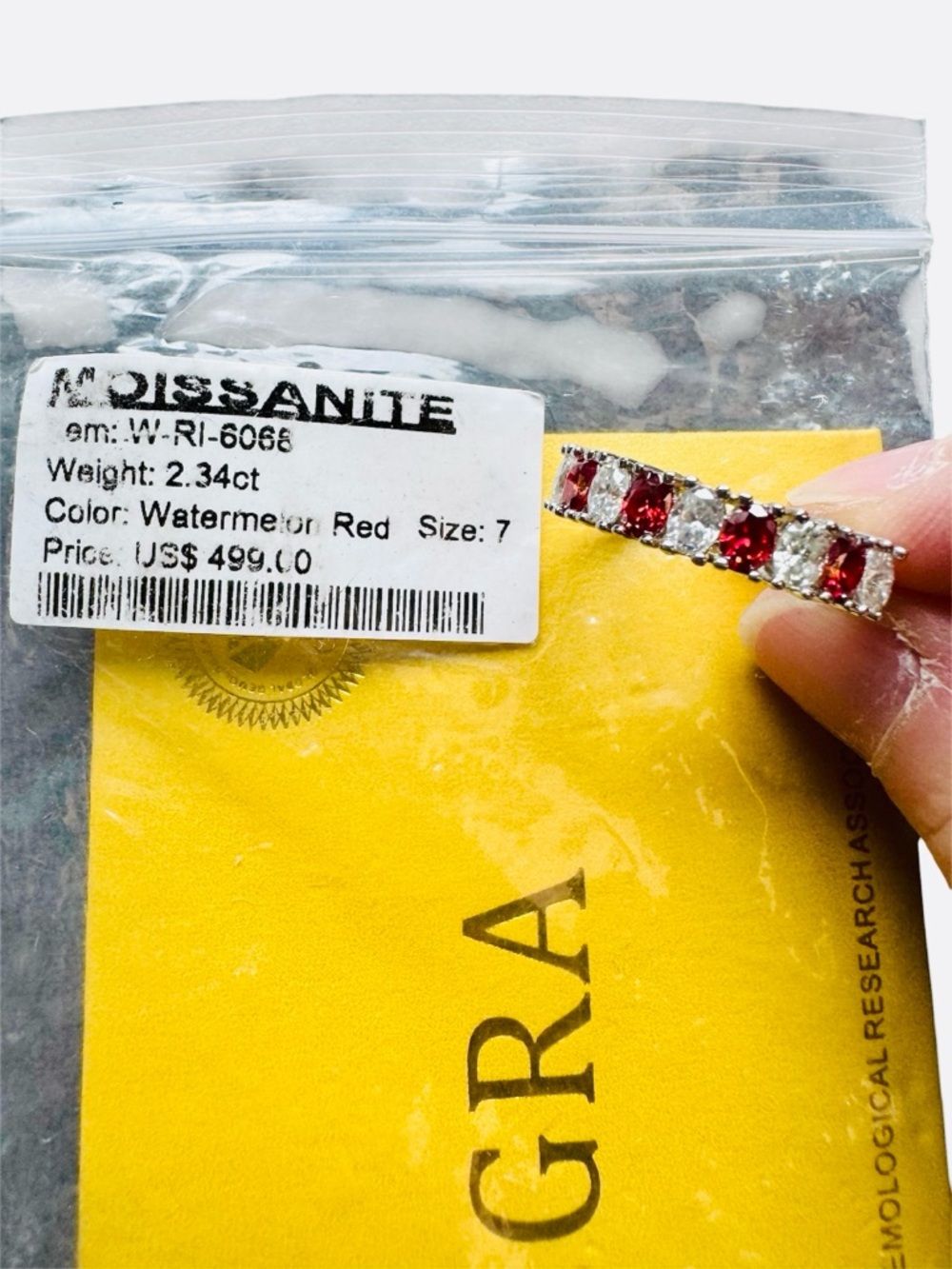 2.34 ct Red & White Moissanite Ring - Picture 4 of 4